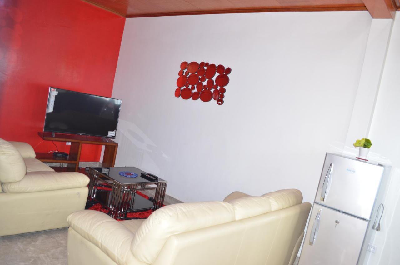 Ferienwohnung Vegas House Yaoundé Exterior foto